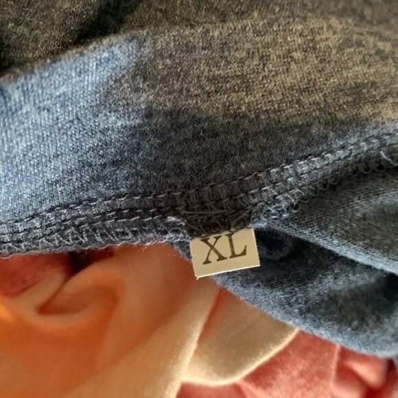 Color Block Tee With Pocket Navy/Beige/Coral XL - Picture 3 of 8